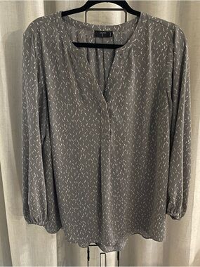 Tahari Grey Printed Long-Sleeve V-Neck Blouse